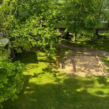 Bukowska Elegancki Z 1 Sypialnia I Biurkiem By Renters アパート *