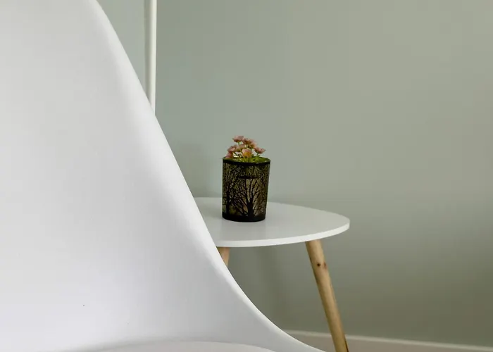 Bukowska Elegancki Z 1 Sypialnia I Biurkiem By Renters Apartment Posen